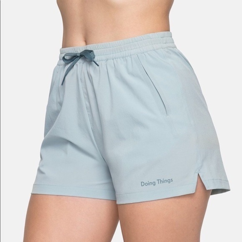 rec shorts (aka doing things shorts) size S | outdoor voices - grey blue